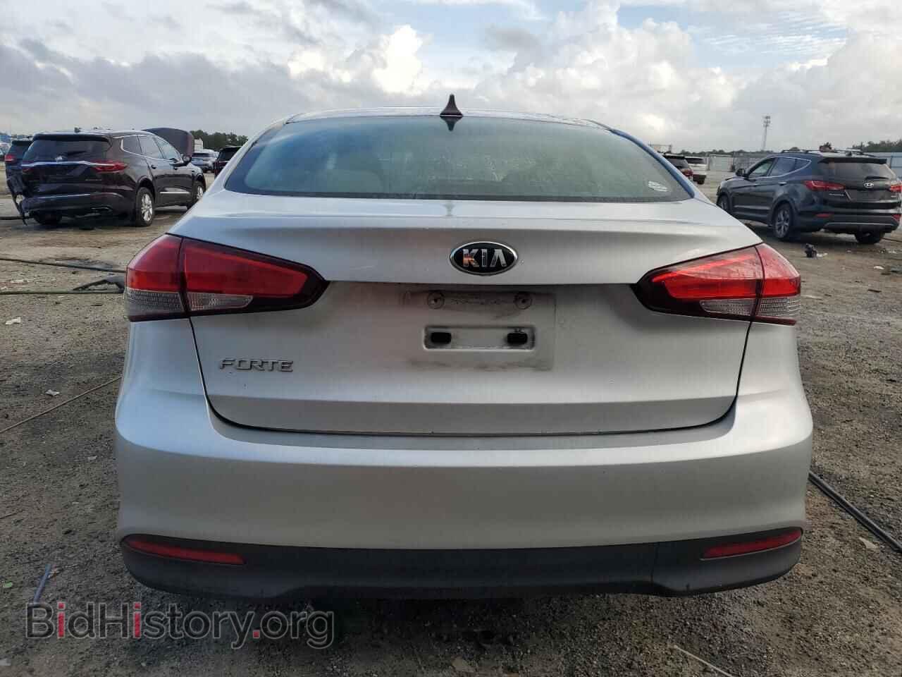 2017 KIA FORTE - VIN: 3KPFK4A73HE117873 - Фото 6