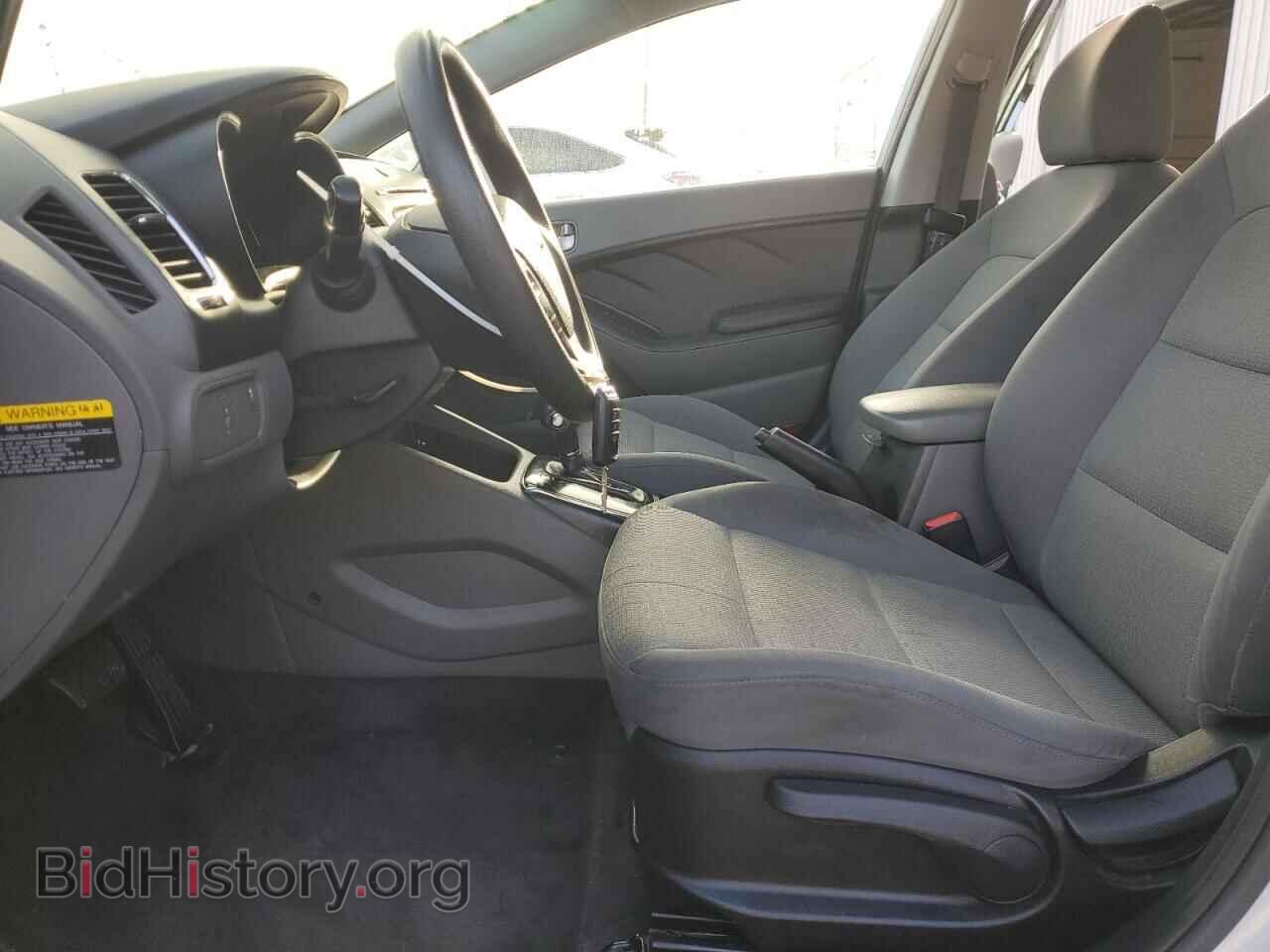 2017 KIA FORTE - VIN: 3KPFK4A73HE117873 - Фото 7