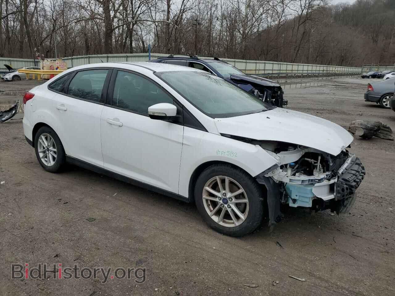 2017 FORD FOCUS - VIN: 1FADP3F2XHL243340 - Фото 4