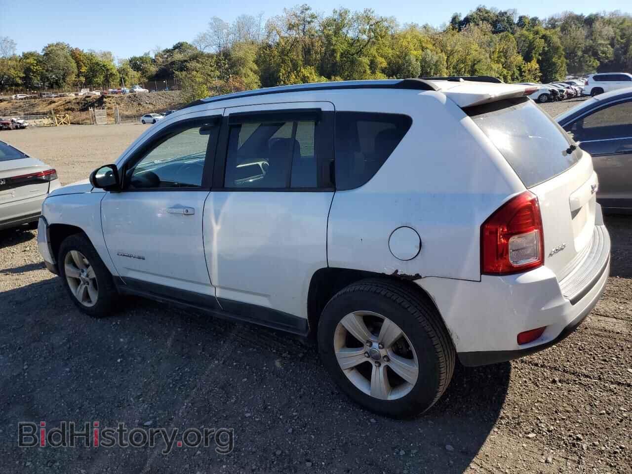 2011 JEEP COMPASS - VIN: 1J4NF1FB1BD279953 - Фото 2