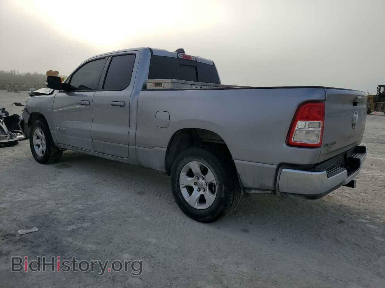 2021 RAM 1500 - VIN: 1C6RREBG0MN711184 - Фото 2
