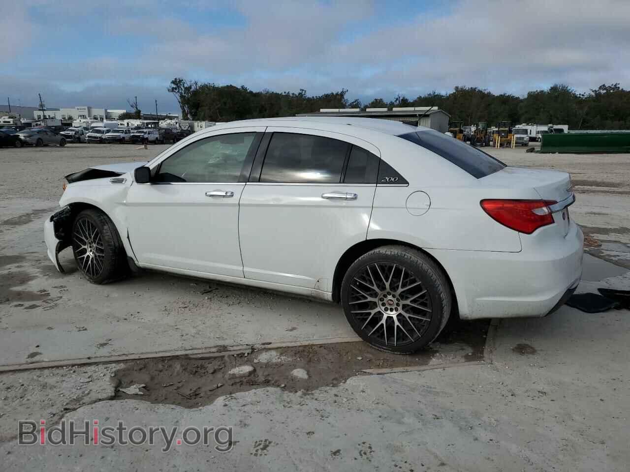 2012 CHRYSLER 200 - VIN: 1C3CCBBB2CN299310 - Фото 2