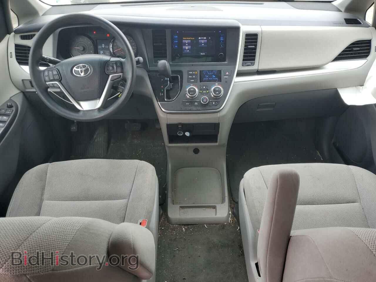 2017 TOYOTA All Models - VIN: 5TDZZ3DC0HS863800 - Фото 8