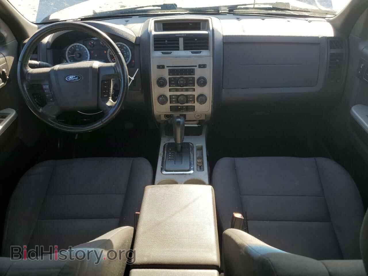 2011 FORD ESCAPE - VIN: 1FMCU0D74BKC49624 - Фото 8