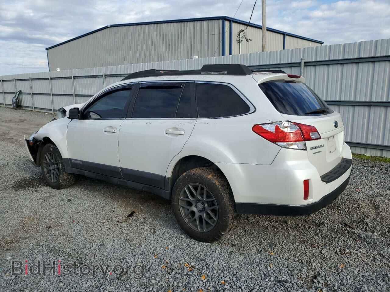 2011 SUBARU OUTBACK - VIN: 4S4BRCCC8B3416624 - Фото 2