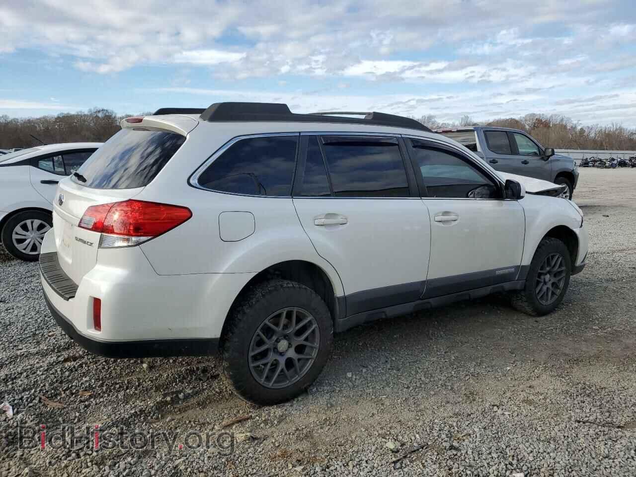 2011 SUBARU OUTBACK - VIN: 4S4BRCCC8B3416624 - Фото 3