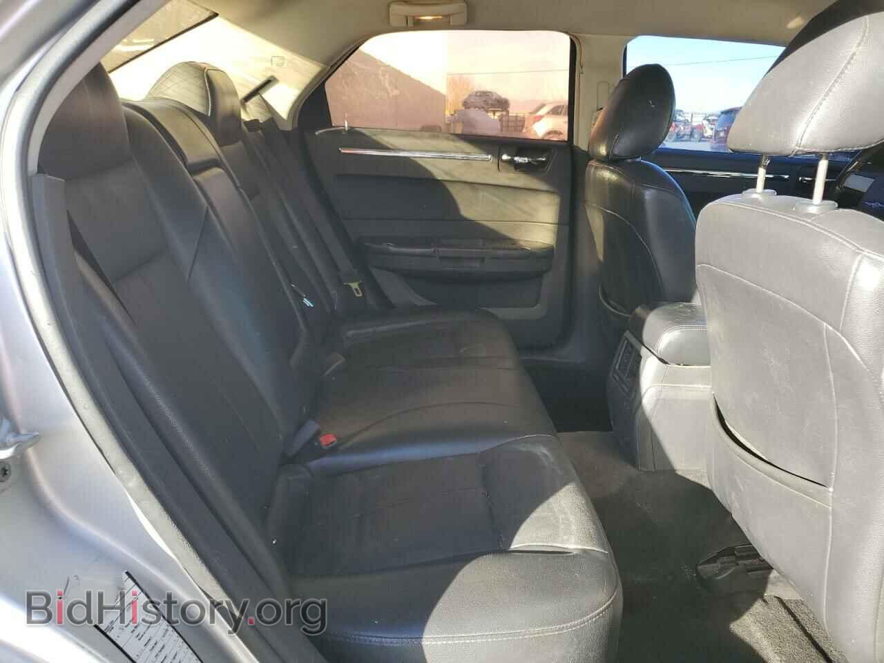 2010 CHRYSLER 300 - VIN: 2C3CA5CV3AH319831 - Фото 10