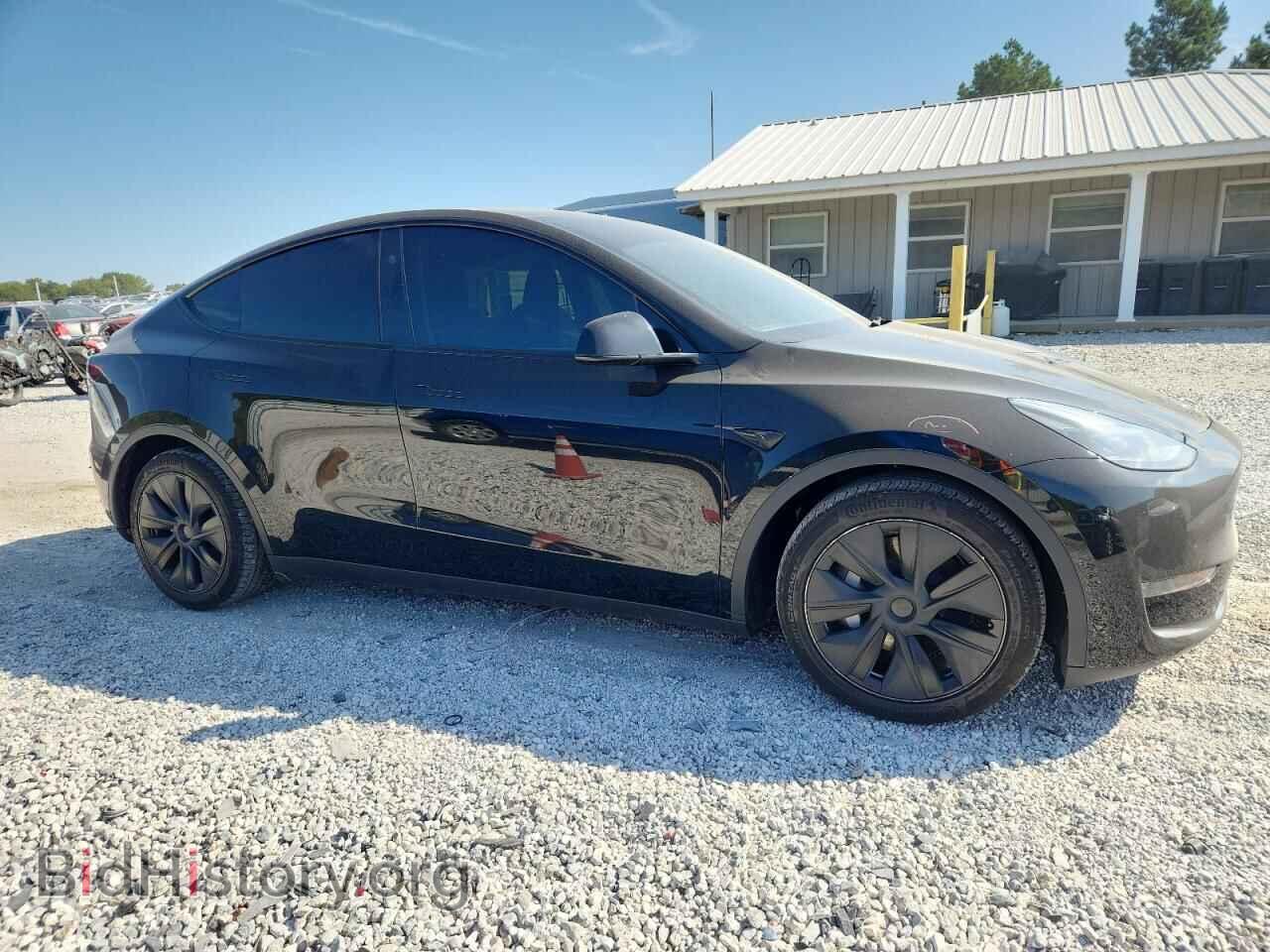 2025 TESLA MODEL Y - VIN: 7SAYGDEE1SF288225 - Фото 4