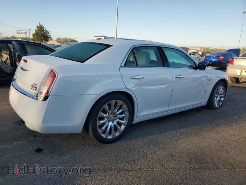 2013 Chrysler 300 (VIN 2C3CCAAG2DH697523) — photo 3 of 12