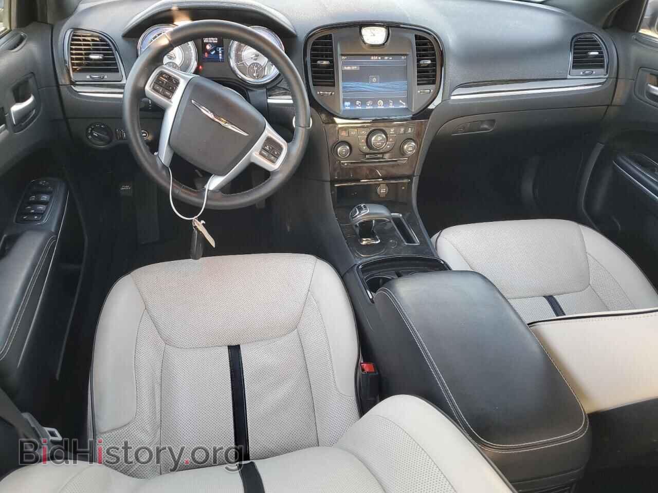 2013 CHRYSLER 300 - VIN: 2C3CCAAG2DH697523 - Фото 8