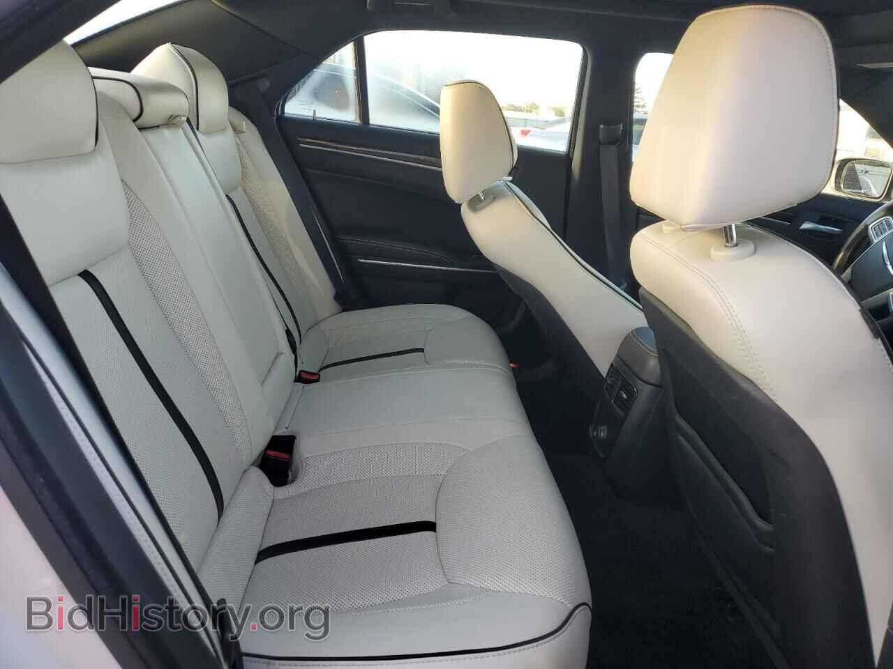 2013 CHRYSLER 300 - VIN: 2C3CCAAG2DH697523 - Фото 10