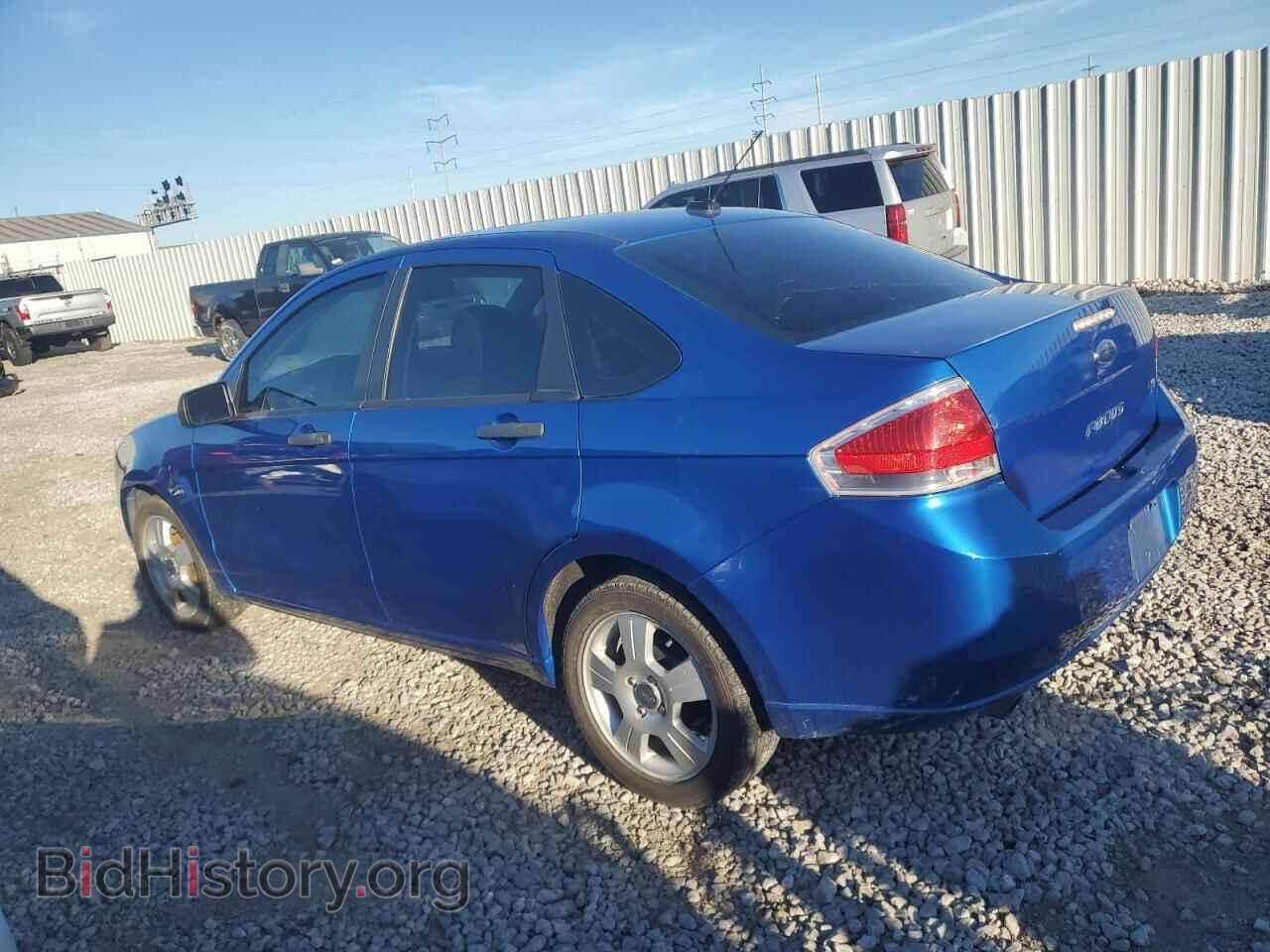 2011 FORD FOCUS - VIN: 1FAHP3FN7BW159915 - Фото 2