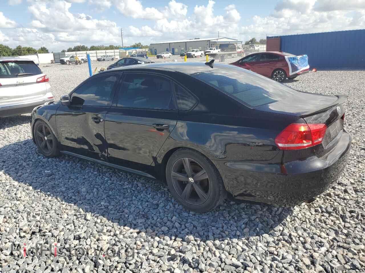 2015 VOLKSWAGEN PASSAT - VIN: 1VWAT7A34FC114729 - Фото 2