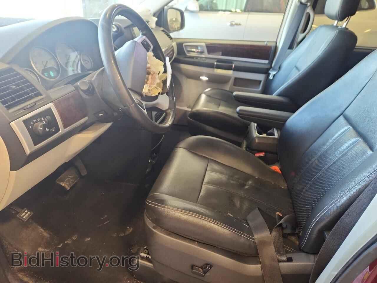 2010 CHRYSLER MINIVAN - VIN: 2A4RR8DX4AR495033 - Photo 7