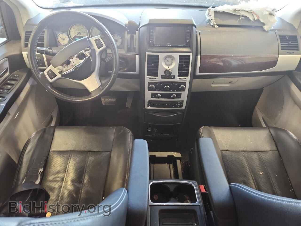 2010 CHRYSLER MINIVAN - VIN: 2A4RR8DX4AR495033 - Photo 8
