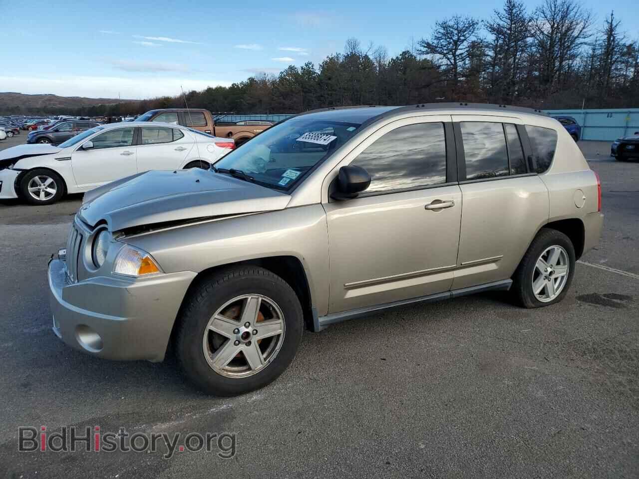 Photo 1J4NT4FBXAD553403 - JEEP COMPASS 2010