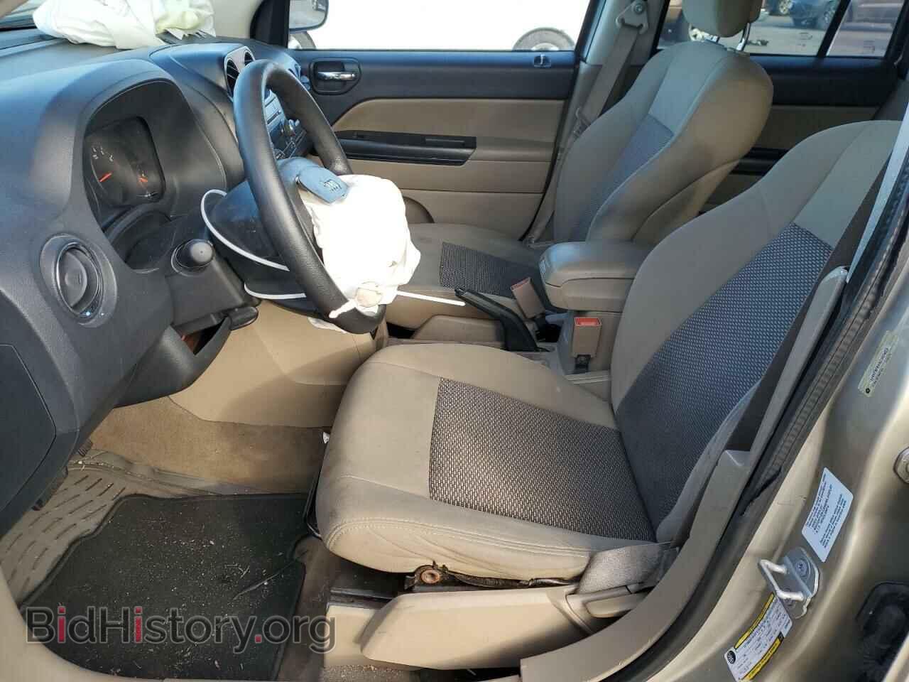 2010 JEEP COMPASS - VIN: 1J4NT4FBXAD553403 - Фото 7