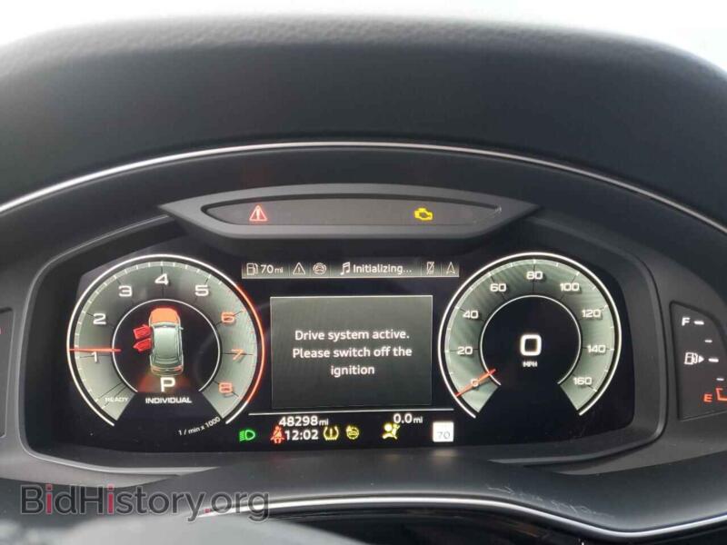 2024 Audi Q7 (VIN WA1LXBF73RD006304) — фото 9 из 12
