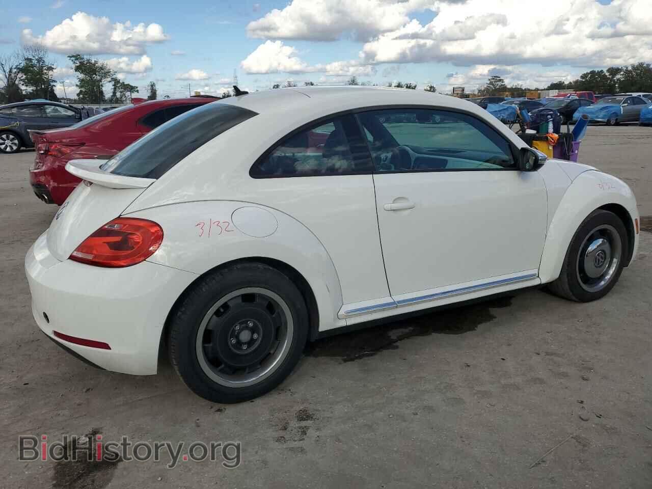 2012 VOLKSWAGEN BEETLE - VIN: 3VWJP7ATXCM606633 - Фото 3