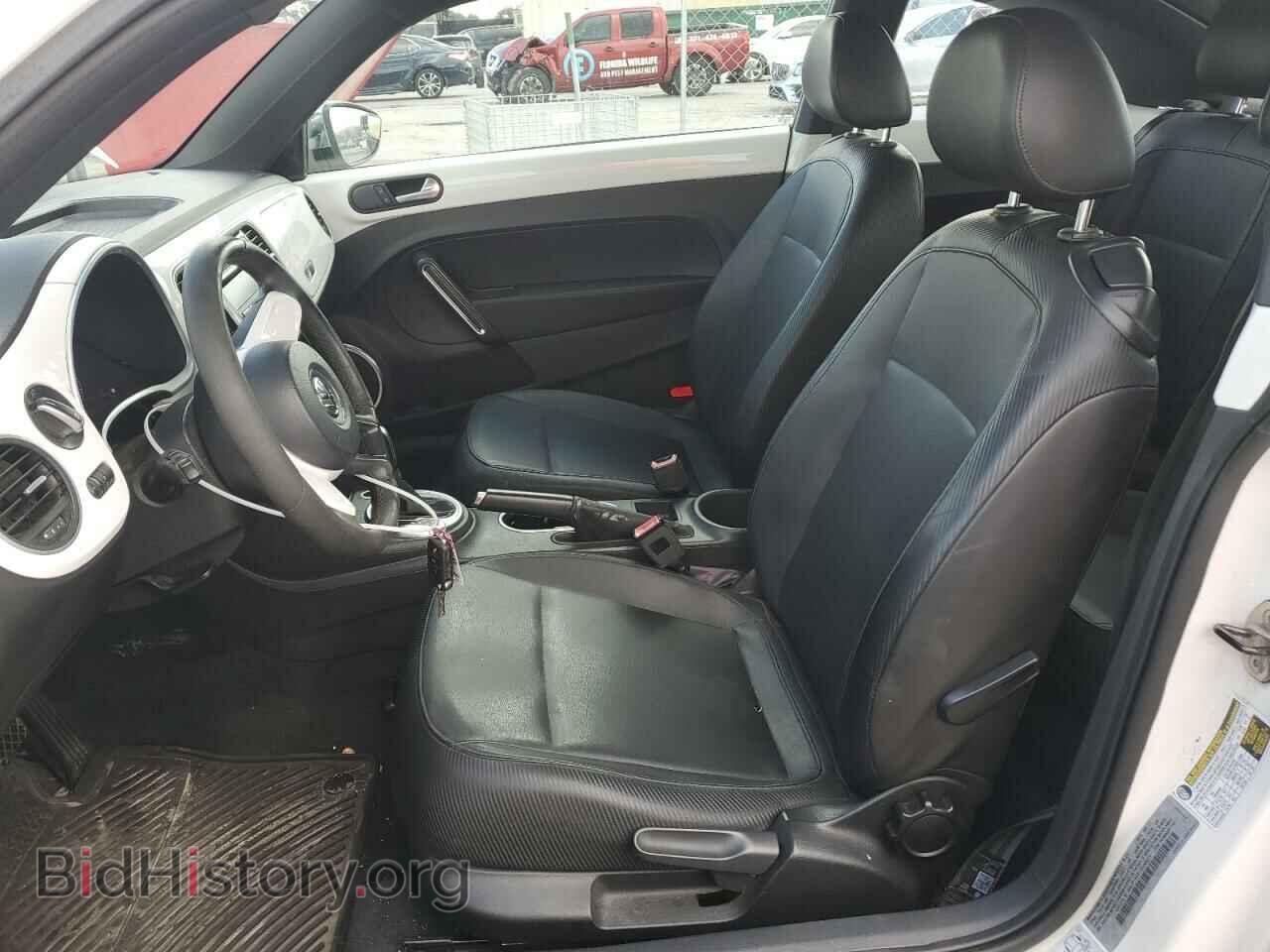 2012 VOLKSWAGEN BEETLE - VIN: 3VWJP7ATXCM606633 - Фото 7