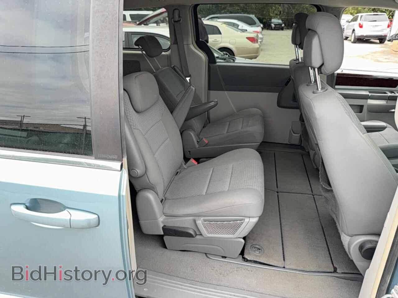 2010 CHRYSLER MINIVAN - VIN: 2A4RR5D10AR458166 - Фото 6