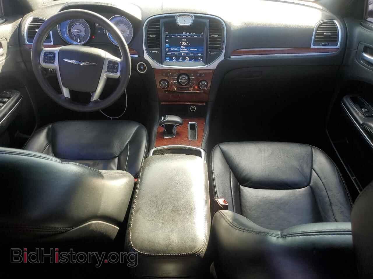 2014 CHRYSLER 300 - VIN: 2C3CCAAG6EH127977 - Фото 8