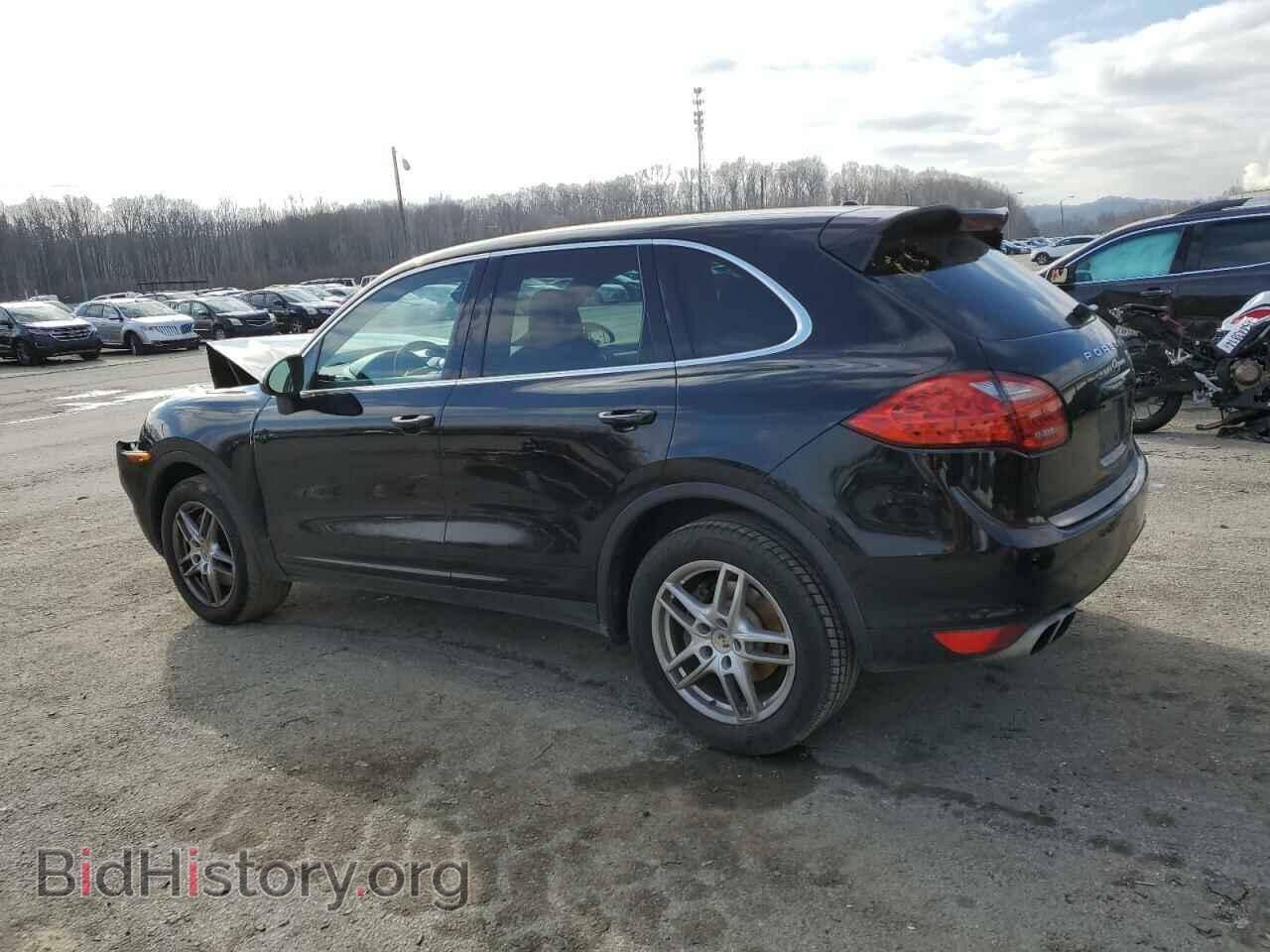 2013 PORSCHE CAYENNE - VIN: WP1AA2A24DLA05508 - Photo 2