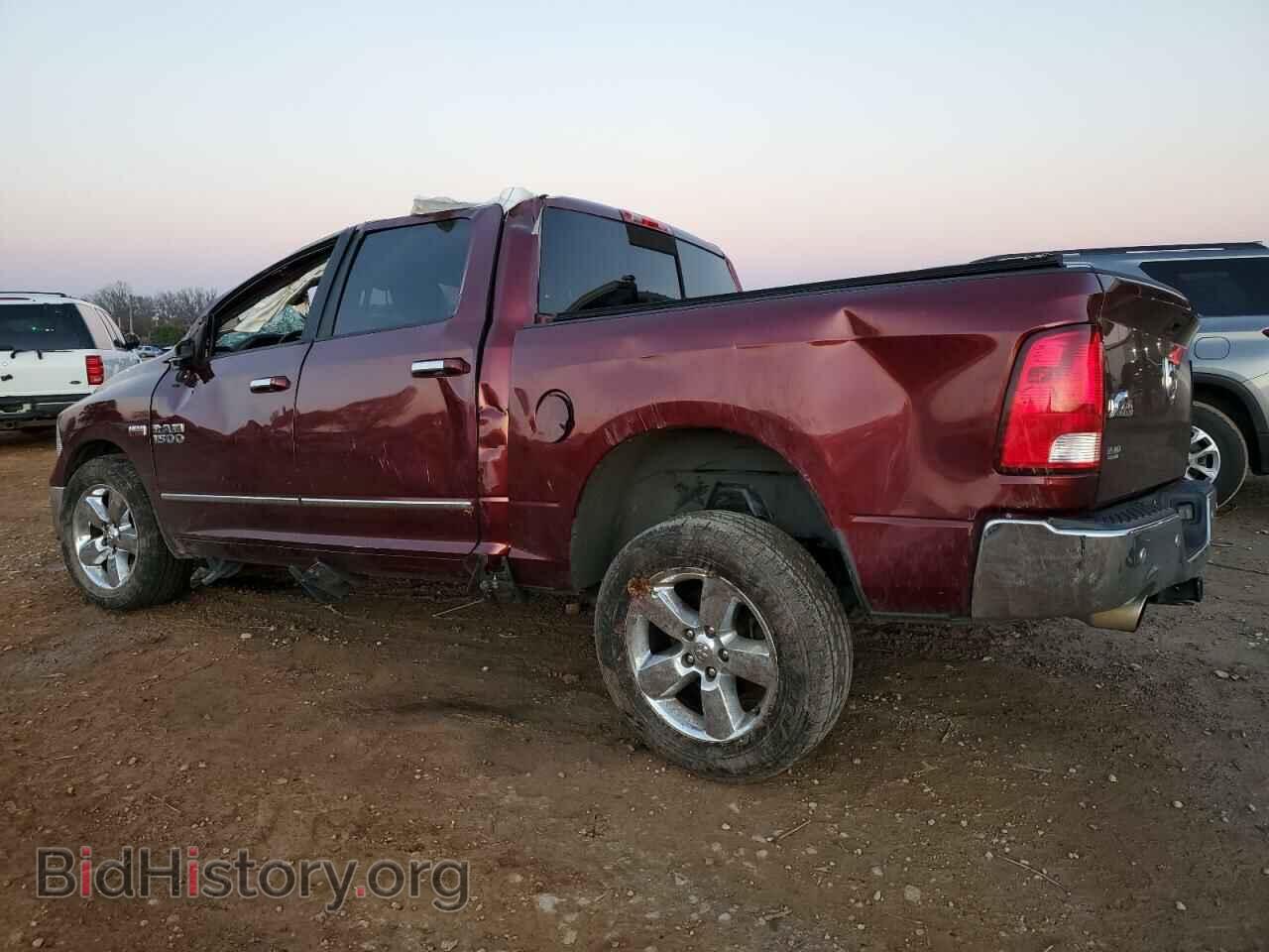 2017 RAM 1500 - VIN: 3C6RR6LT8HG742019 - Фото 2