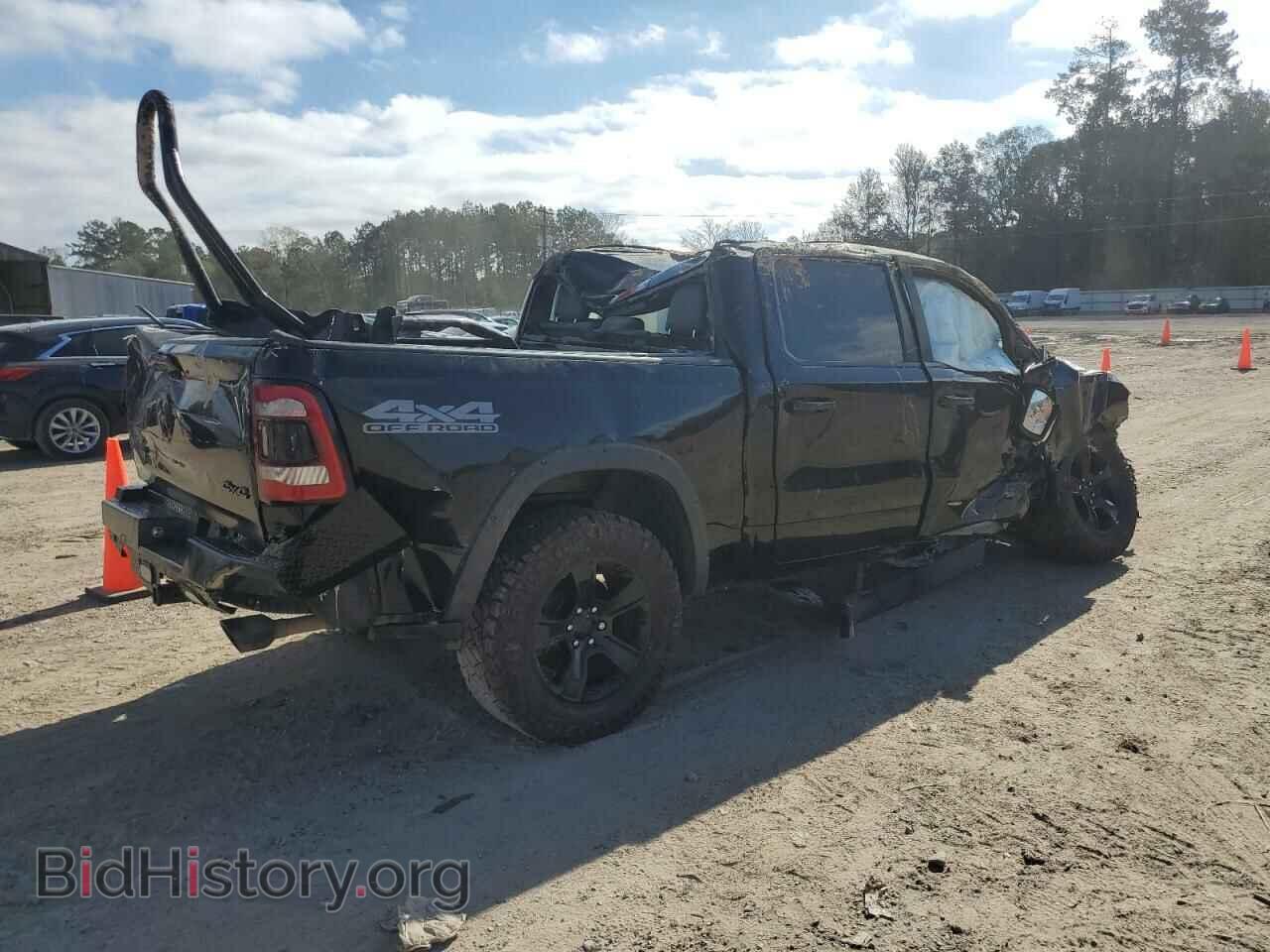 2020 RAM 1500 - VIN: 1C6SRFFT0LN106496 - Фото 3