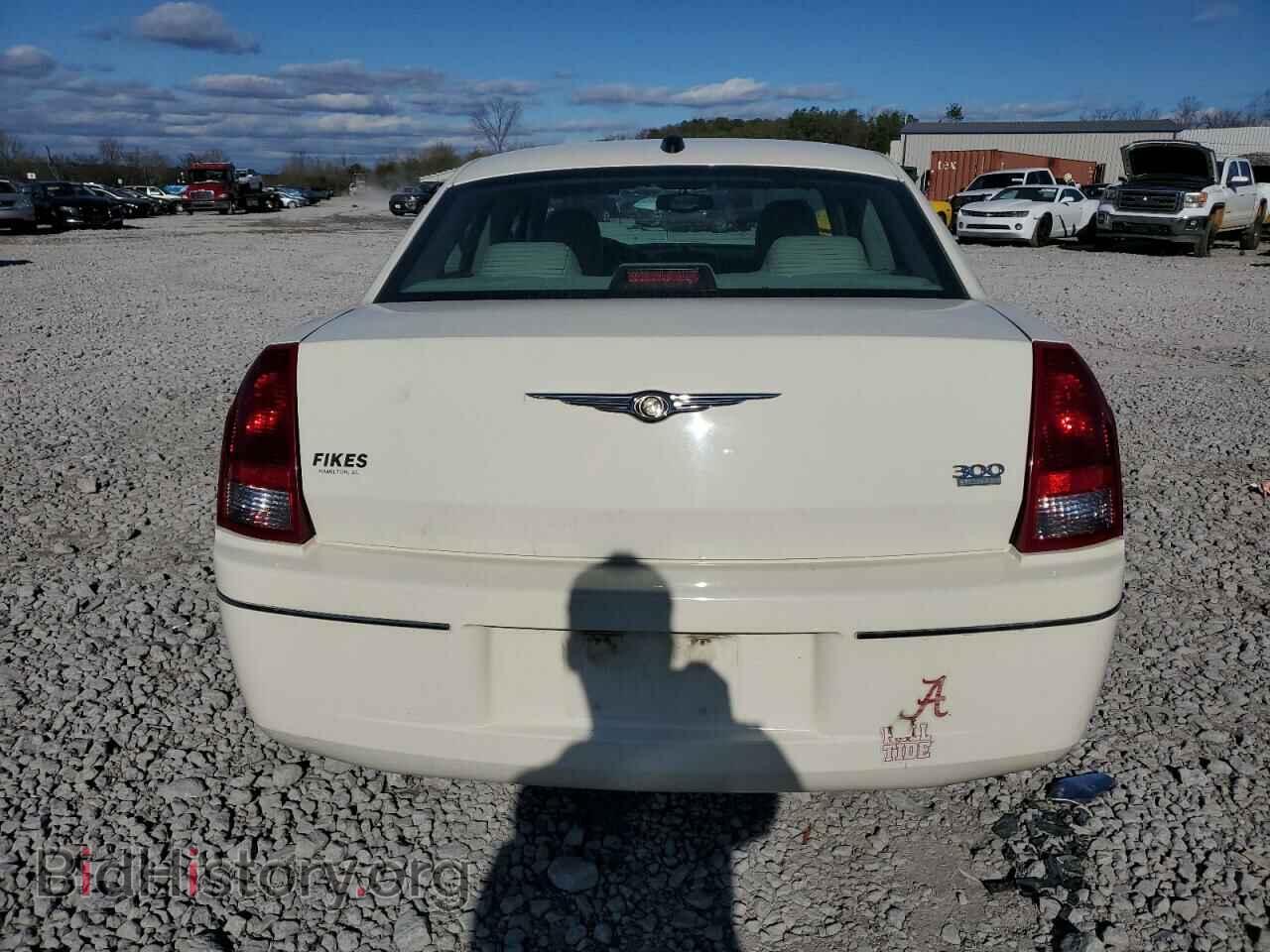 2005 CHRYSLER 300 - VIN: 2C3JA53G75H635005 - Фото 6