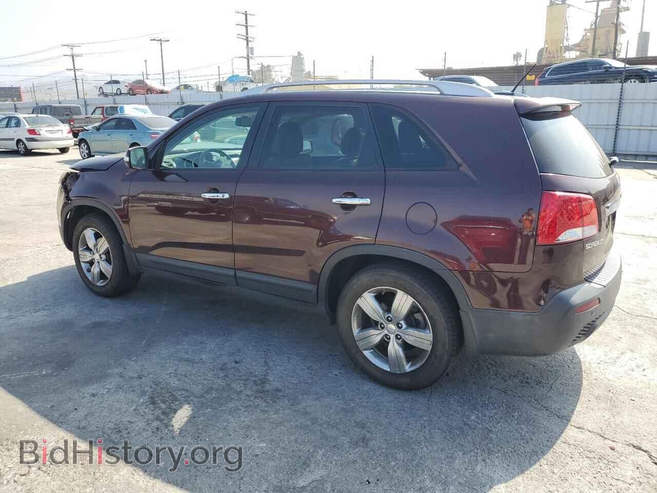 2013 KIA SORENTO - VIN: 5XYKU4A24DG339316 - Фото 2