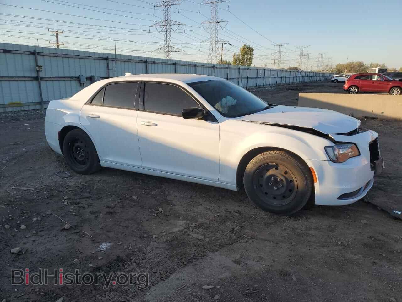 2020 CHRYSLER 300 - VIN: 2C3CCAAG3LH147570 - Фото 4