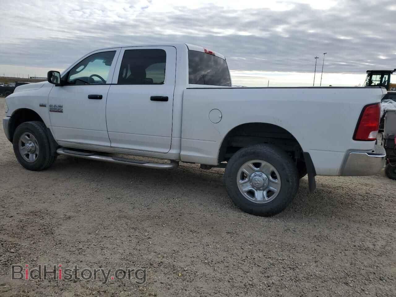 2017 RAM All Models - VIN: 3C6TR5CT4HG740025 - Фото 2
