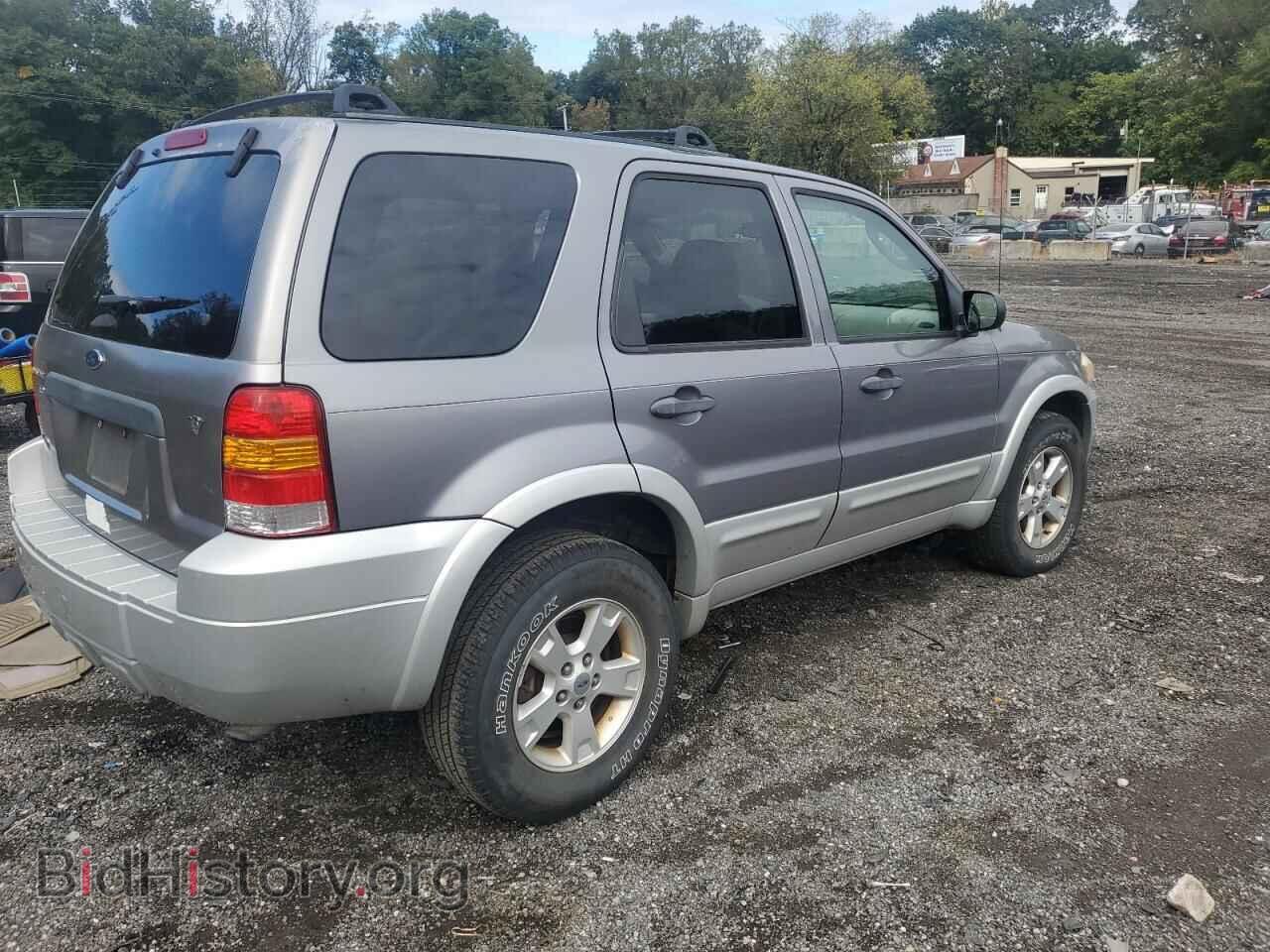 2007 FORD ESCAPE - VIN: 1FMCU93137KA04323 - Фото 3