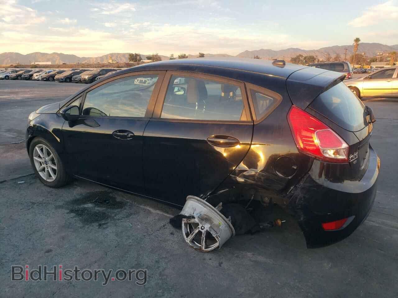 2018 FORD FIESTA - VIN: 3FADP4EJ5JM116322 - Фото 2