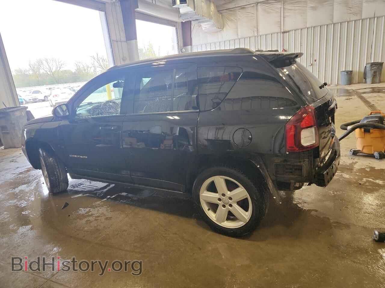 2014 JEEP COMPASS - VIN: 1C4NJCEA7ED888977 - Photo 2