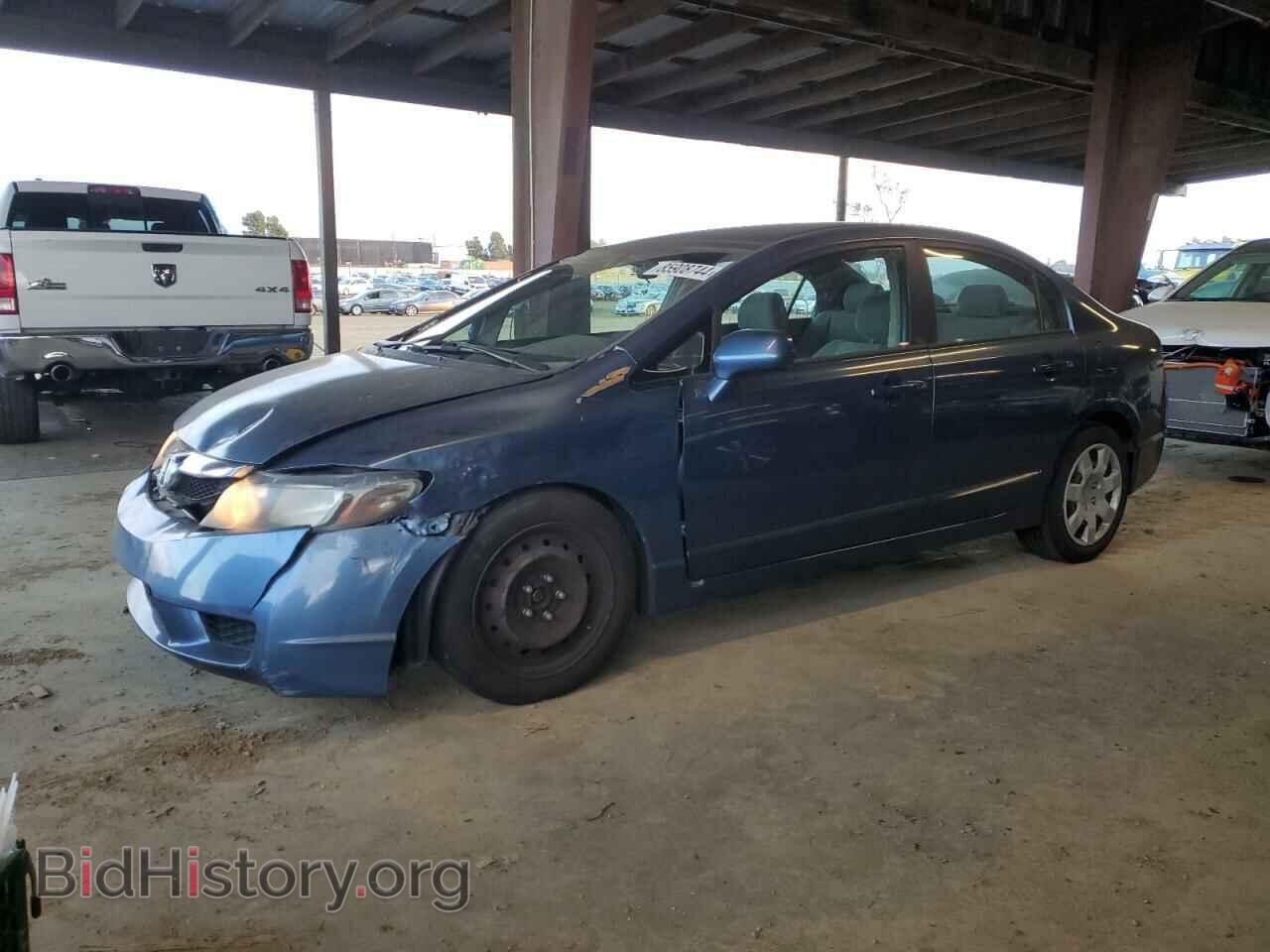 Фотография 19XFA1F56AE042245 - HONDA CIVIC 2010
