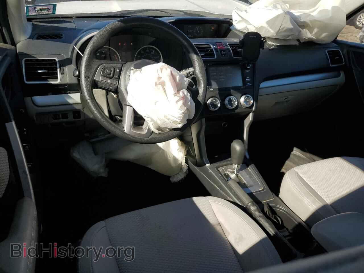 2017 SUBARU FORESTER - VIN: JF2SJABC8HH421594 - Фото 8