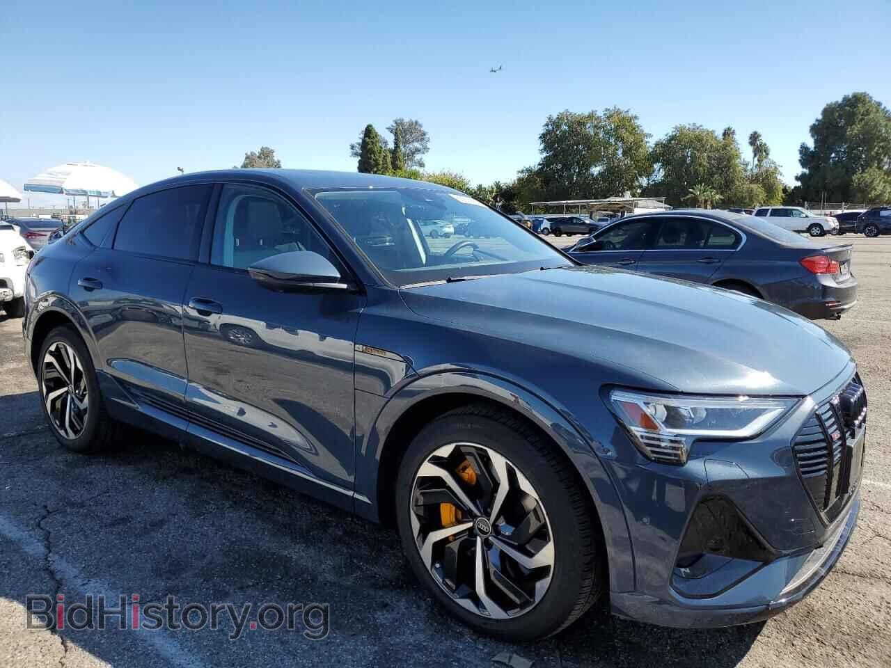 2022 AUDI E-TRON - VIN: WA12AAGE2NB011584 - Photo 4