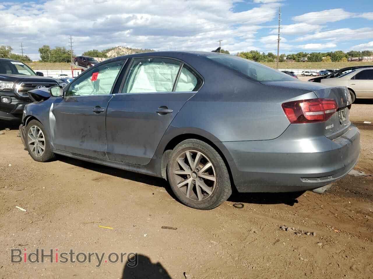 2017 VOLKSWAGEN JETTA - VIN: 3VWDB7AJ9HM201171 - Фото 2