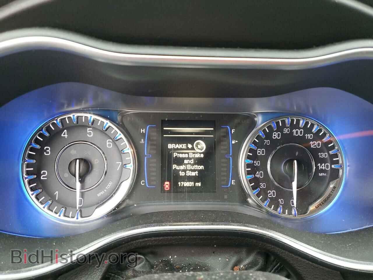 2015 CHRYSLER 200 - VIN: 1C3CCCAB5FN608425 - Фото 9
