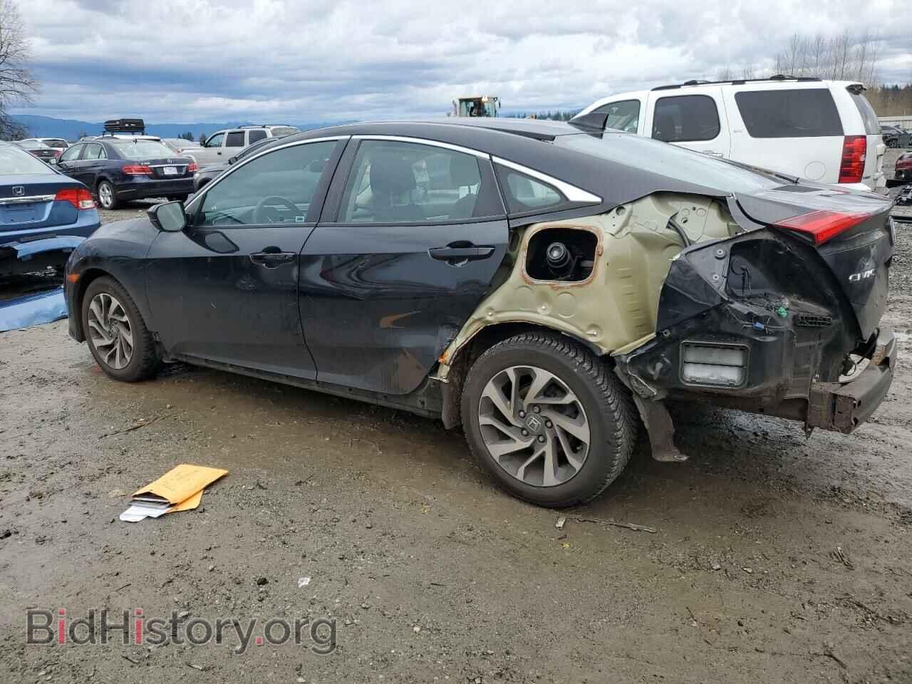2018 HONDA CIVIC - VIN: 2HGFC2F80JH525746 - Фото 2