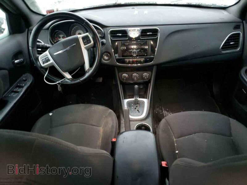 2012 Chrysler 200 (VIN 1C3CCBBGXCN184899) — фото 8 из 12