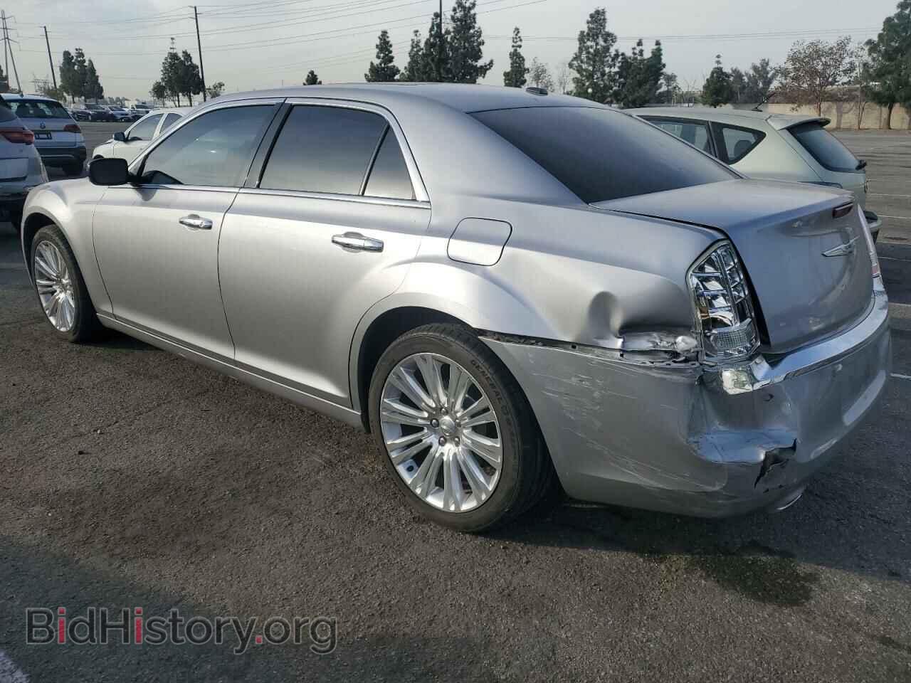 2011 CHRYSLER 300 - VIN: 2C3CA6CTXBH531289 - Фото 2
