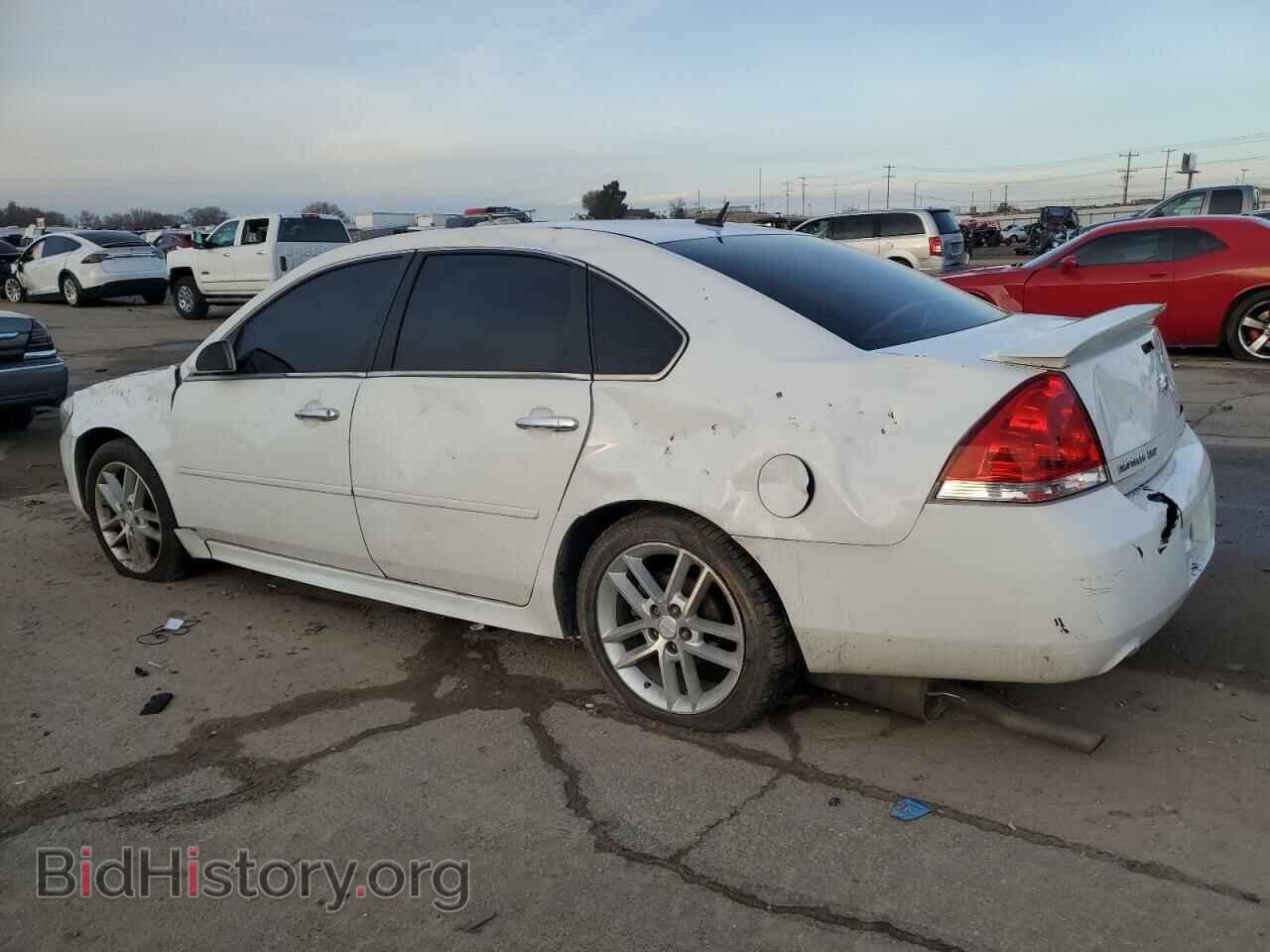 2012 CHEVROLET IMPALA - VIN: 2G1WC5E39C1233443 - Фото 2