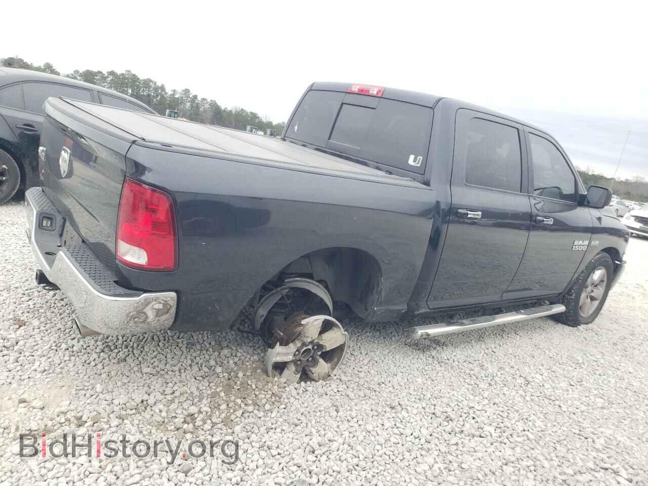 2017 RAM 1500 - VIN: 3C6RR6LT1HG687512 - Фото 3
