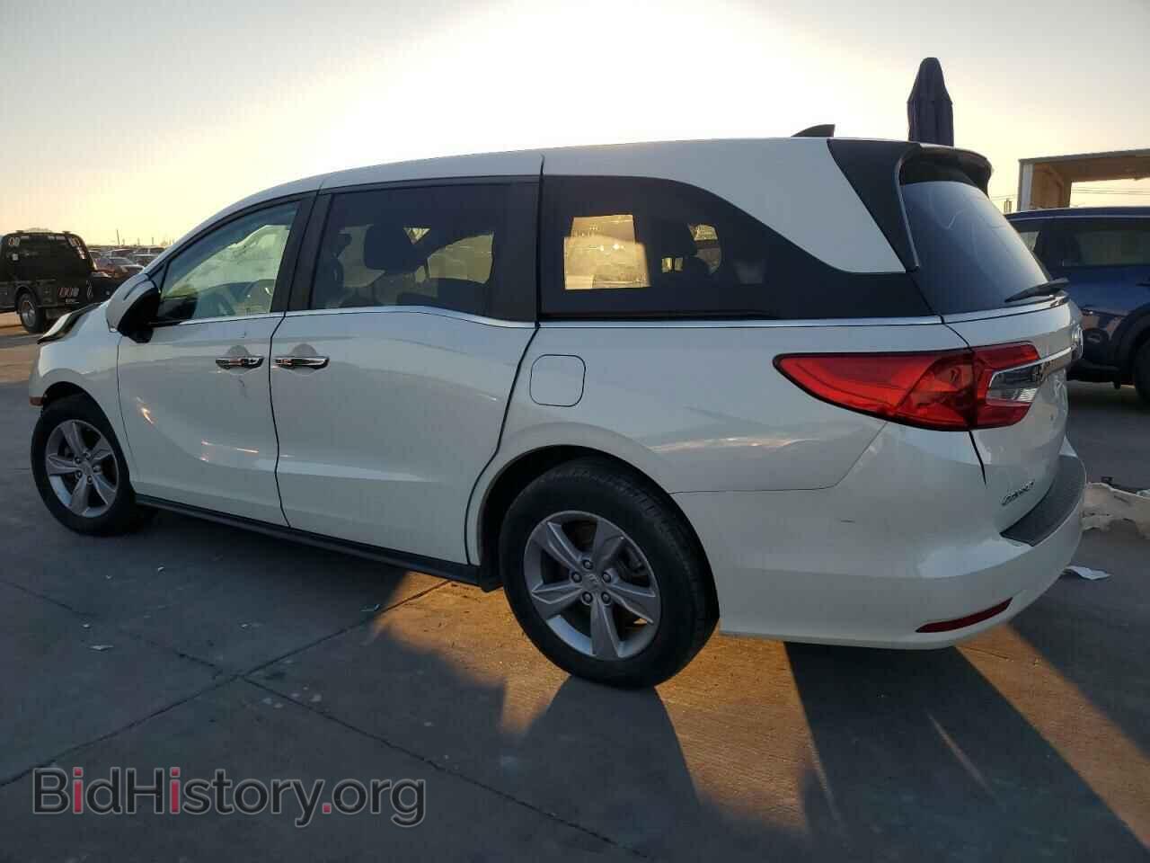 2018 HONDA All Models - VIN: 5FNRL6H75JB060202 - Фото 2