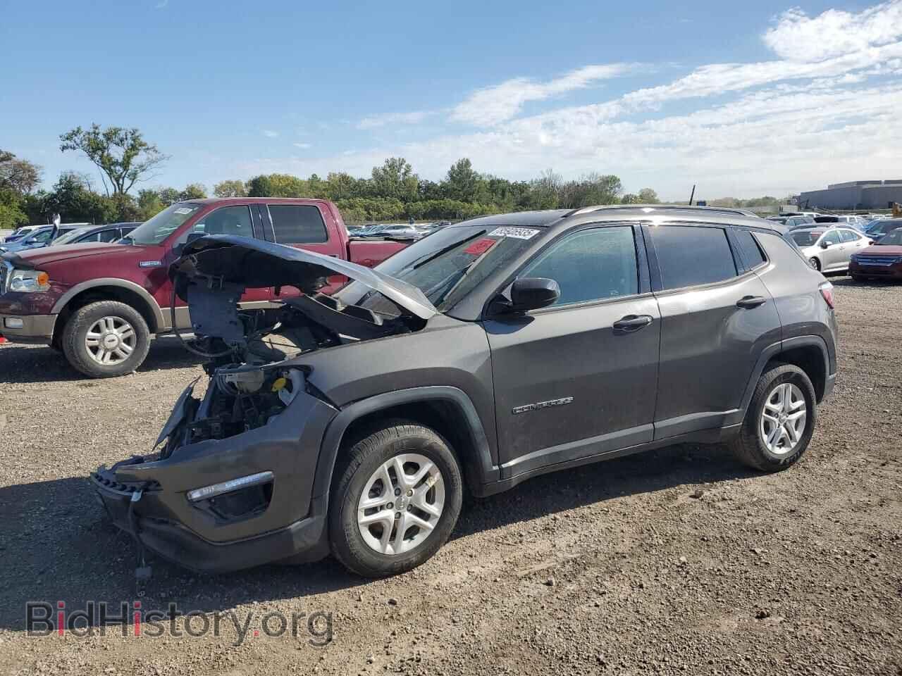 Фотография 3C4NJCAB7JT319159 - JEEP COMPASS 2018