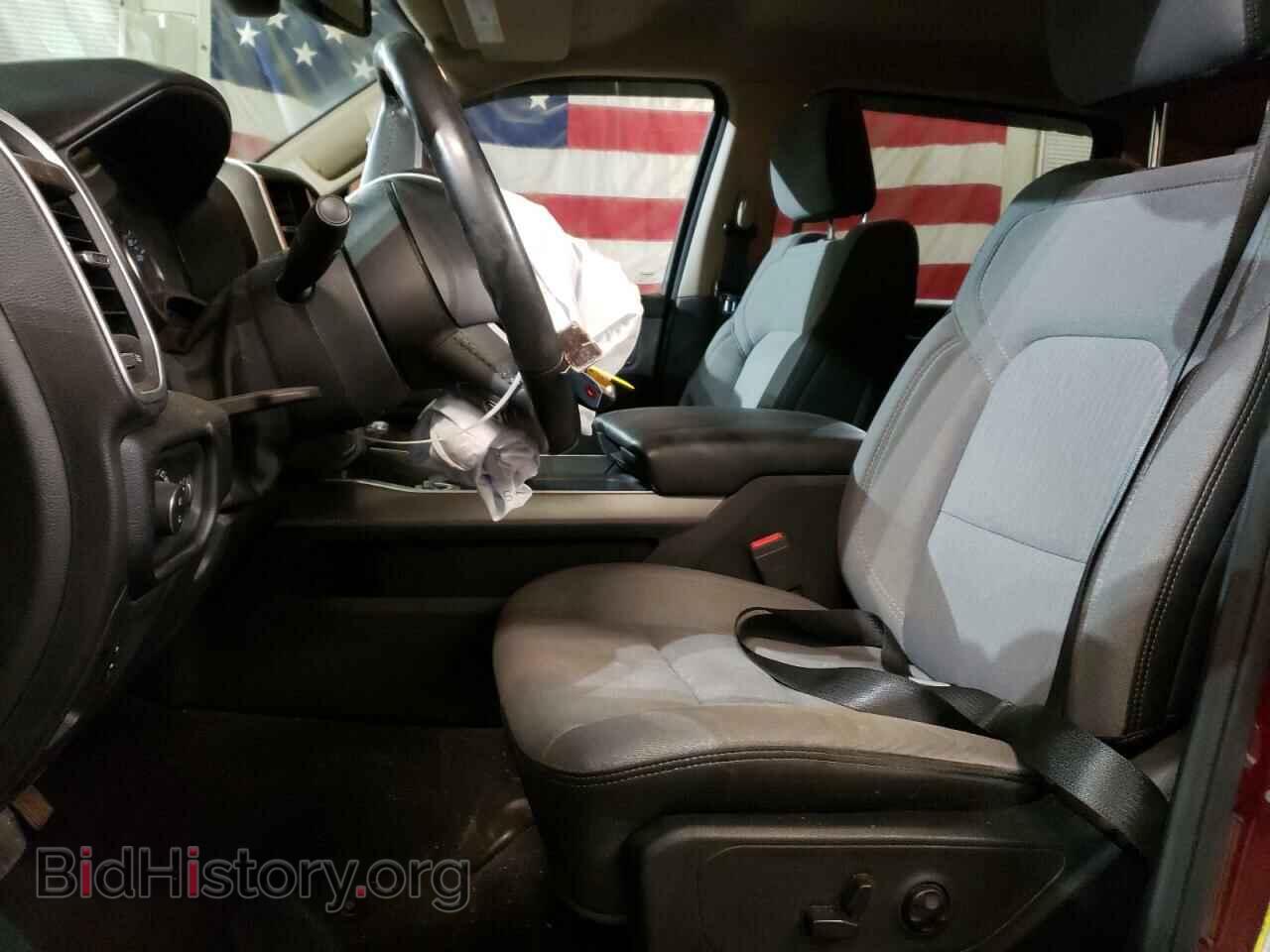 2019 RAM 1500 - VIN: 1C6SRFMT3KN718810 - Фото 7