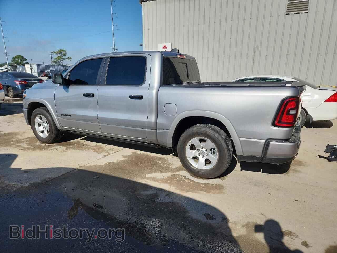 2025 RAM 1500 - VIN: 1C6SRFJP1SN563584 - Фото 2